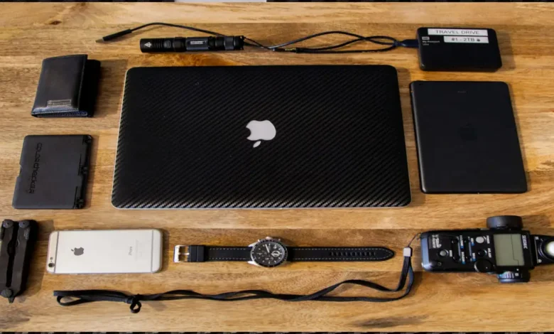 Gadgets for Geeks: The Ultimate Guide to Nerdy Gear and Reviews